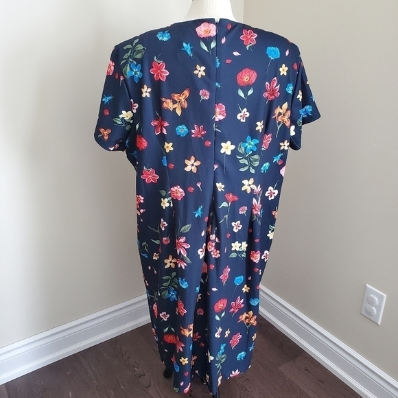 T Tahari Floral Print Front Side Twist Dress 20W - Picture 4 of 7